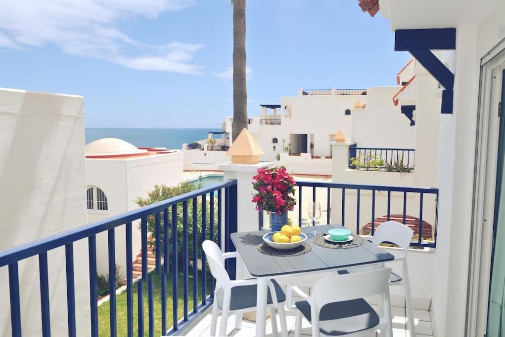 La Sirenota Apartment Сан Хосе Екстериор снимка